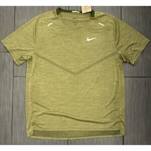 Nike Men's Dri-FIT ADV TechKnit Ultra Short-Sleeve Running Top Size Large NWT